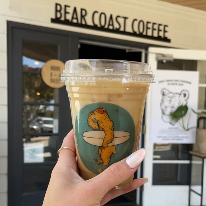 photo of Bear Coast Coffee Lavender Oat Milk Latte shared by @vnichole on  27 May 2022 - review