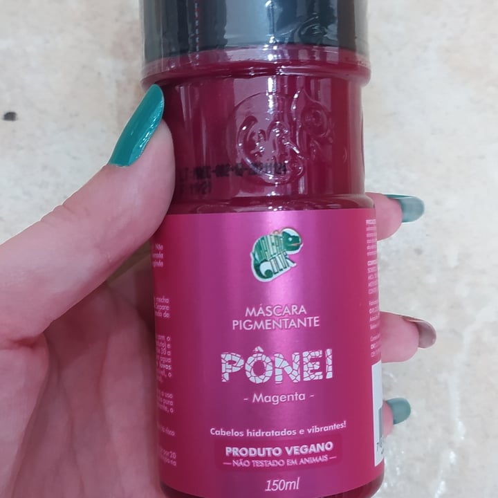 photo of Kamaleão Color Máscara  Pigmentante Magenta shared by @paulinhuxca on  03 Jun 2022 - review