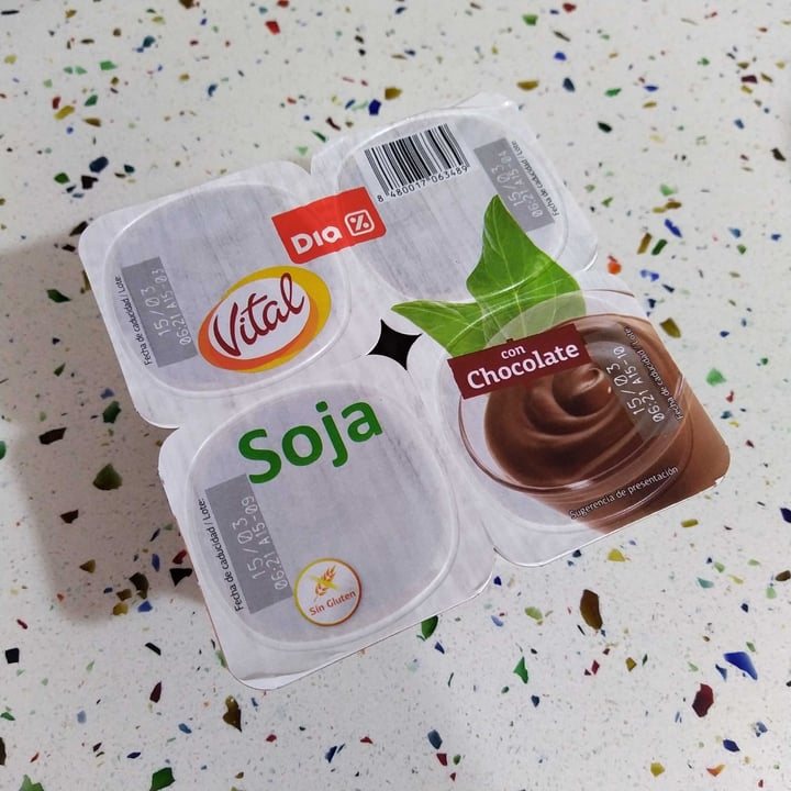 photo of Dia% Yogurt Soja con Chocolate shared by @zzzcos on  22 Mar 2021 - review