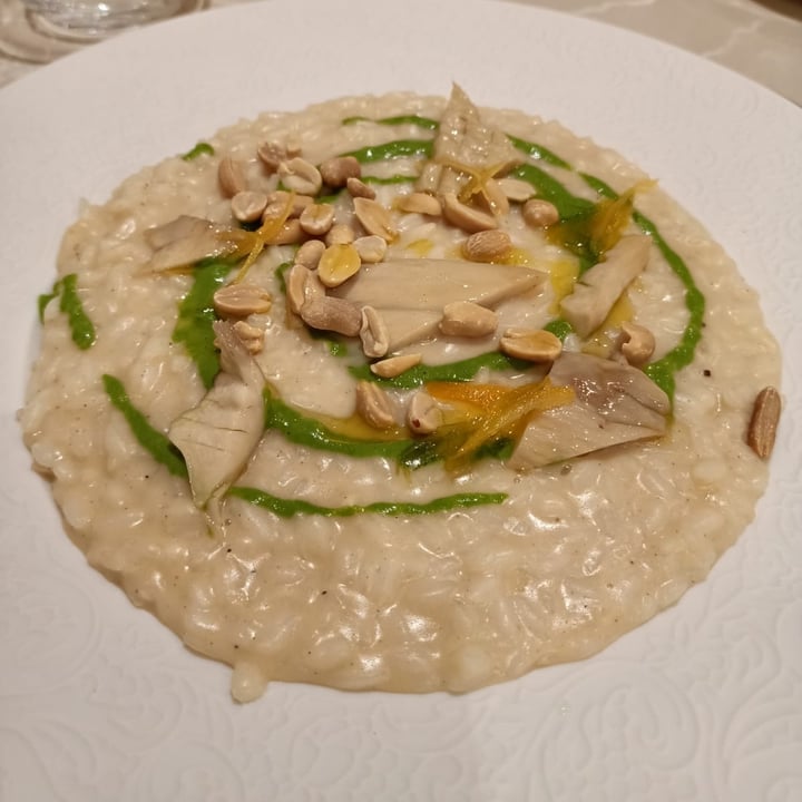 photo of Linfa Milano - Eat Different Risotto al burro d'arachidi shared by @bricchs on  27 Mar 2022 - review