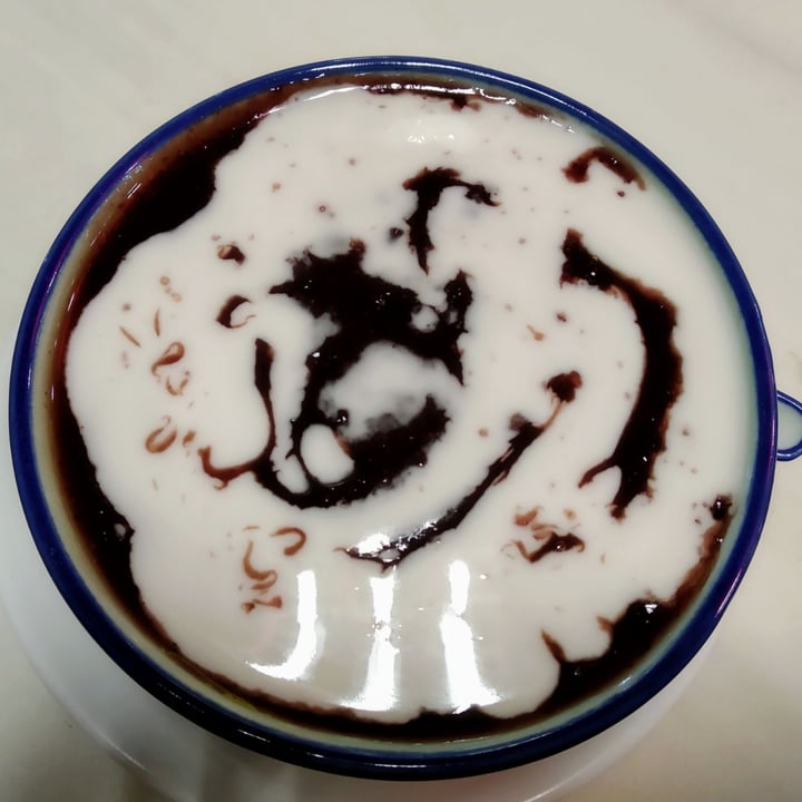 photo of Local Food - Yat Ka Yan Dessert Pulot Hitam (Black Glutinous Rice With Coconut Milk) shared by @marigoldish on  19 Sep 2020 - review