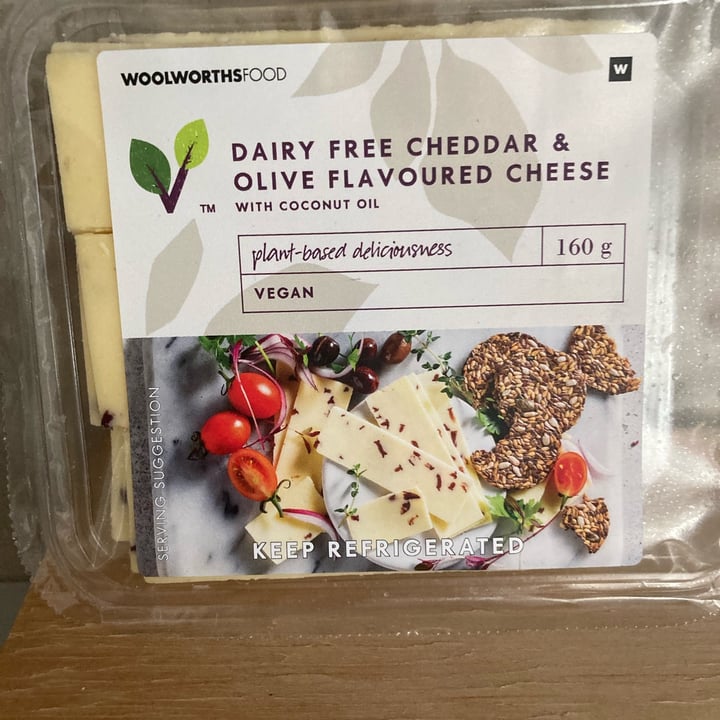 photo of Woolworths Food Dairy free cheddar and olive flavoured shared by @ctfloof on  25 Dec 2021 - review