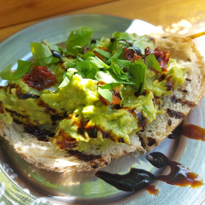 photo of Cuervo Café Avocado Vegan Toast shared by @pucky on  24 Mar 2021 - review