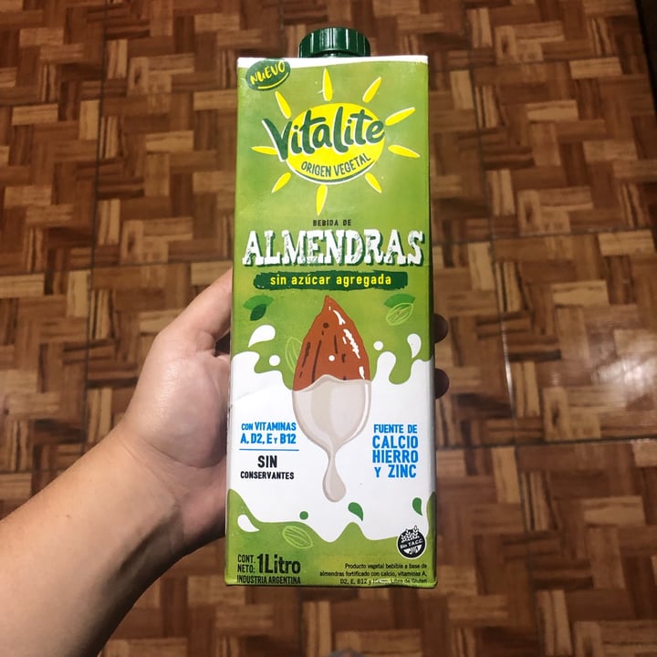 photo of Vitalite Vitalite Bebida de Almendras shared by @martuzoe on  16 Feb 2022 - review