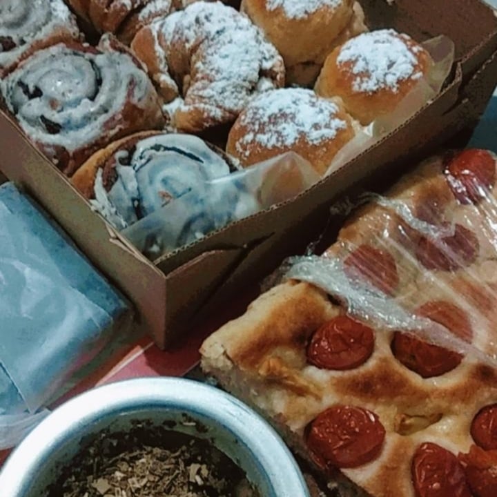 photo of Tonia Bakery Box de facturas surtidas shared by @beluqra on  17 Jun 2020 - review