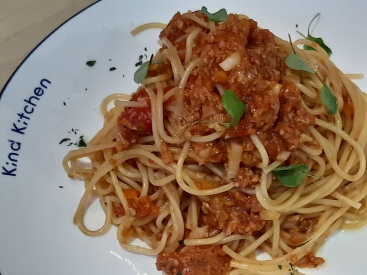 photo of Kind Kitchen by Green Common Omnipork Pasta Bolognese shared by @dee6 on  10 Jul 2019 - review