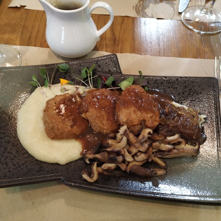 review photo of Hakuna Matata Veggie No rabo de toro shared by @runa on 06 Aug 2020 - review