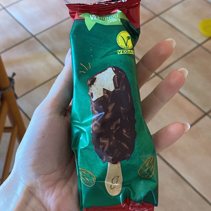 photo of Vemondo 3X Vegan Almond shared by @alicesignorini on  14 Apr 2022 - review