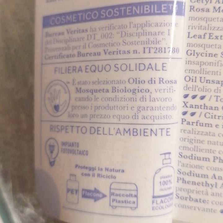 photo of I Provenzali Latte Detergente Biologico Rosa Mosqueta shared by @asiagaleotti on  30 Apr 2022 - review
