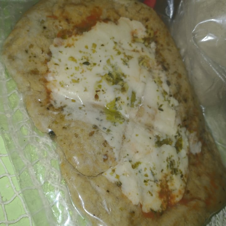 review photo of Vegalandia Matambre de seitán a la pizza shared by @funebrera420 on 24 Dec 2020 - review