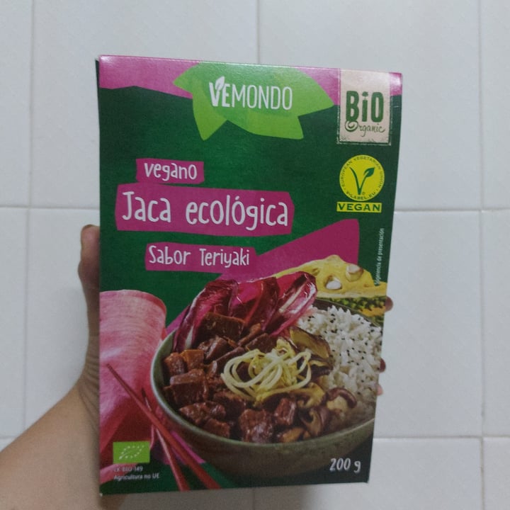 photo of Vemondo  jaca ecológica sabor teriyaki shared by @vegeverdeen on  06 Aug 2022 - review