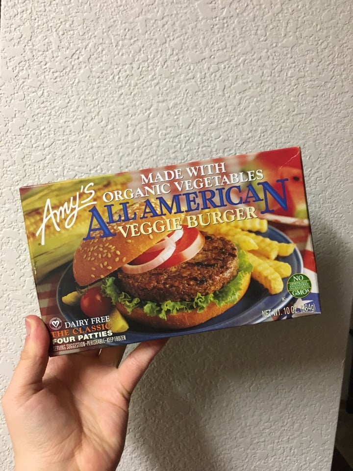 photo of Amy’s All American Veggie Burger shared by @lisseatsplants on  19 Dec 2019 - review