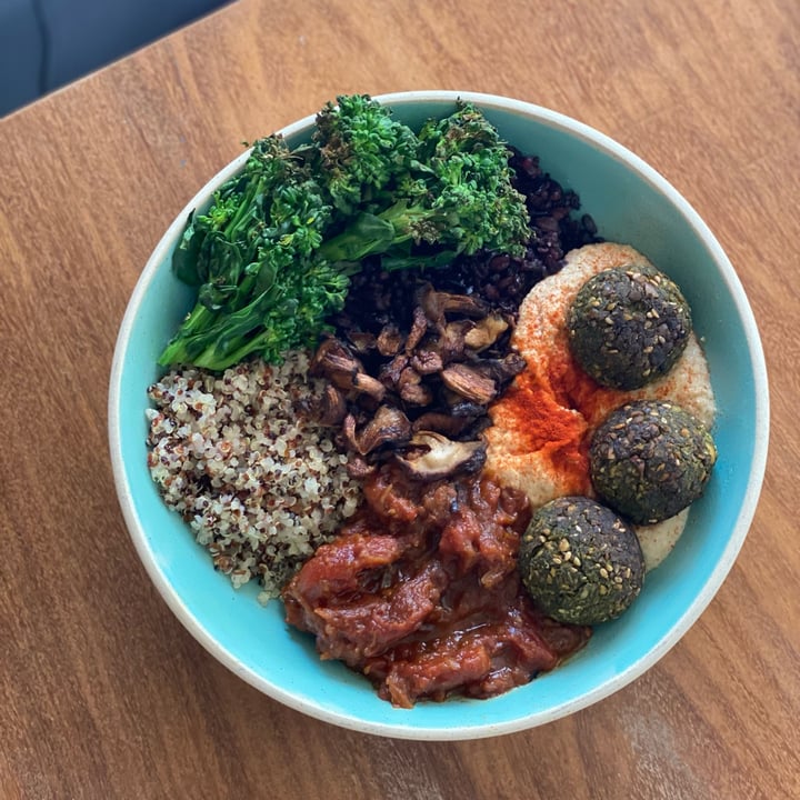 photo of Da Vila Bowl Fatuche shared by @larissamaluf on  28 May 2022 - review