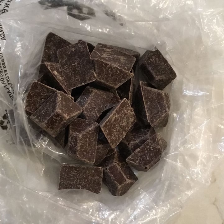 photo of Bulk Barn Bouchées véganes au chocolat de lait de riz shared by @vegovegan on  09 Dec 2021 - review