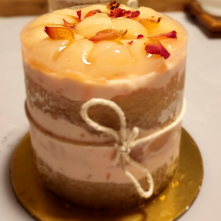 review photo of Greendot Vegan Cake shared by @michaelonimusha on 15 Jun 2022 - review