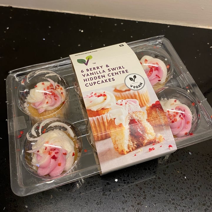 photo of Woolworths Food 6 Berry & vanilla swirl hidden centre cupcakes shared by @manoshapiro on  11 Mar 2022 - review