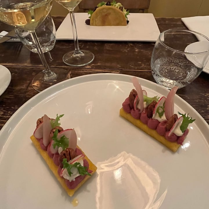 photo of Capra e Cavoli vegetariano, vegano e pesce Polenta croccante con paté vegetale alle noci shared by @valeriamaselli on  23 Nov 2021 - review
