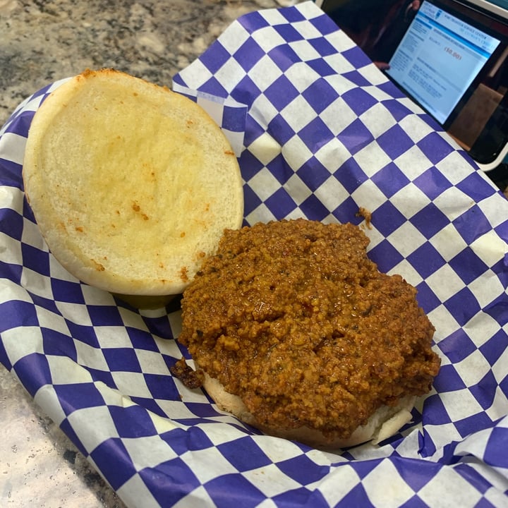 review photo of Vegan T'ease Fish sandwich shared by @vegan4life1991 on 16 Oct 2021 - review