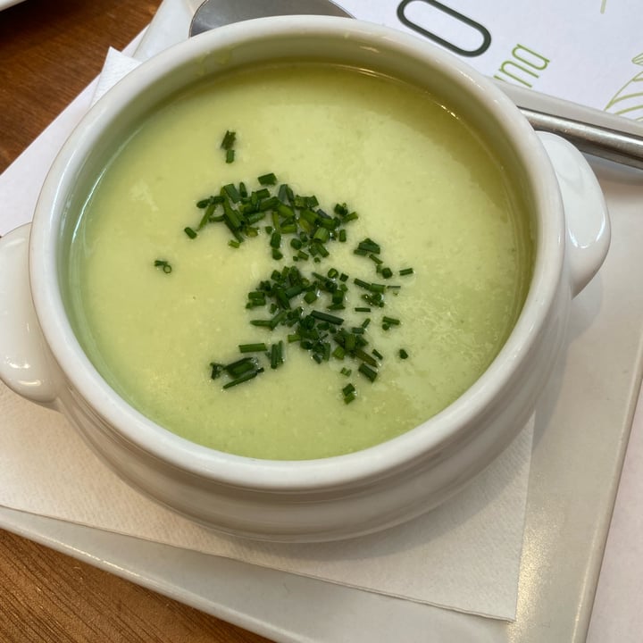 review photo of PISTATXO Cocina Vegetariana gazpacho verde de manzanza y pepino shared by @verdegiadeite on 17 Jun 2022 - review