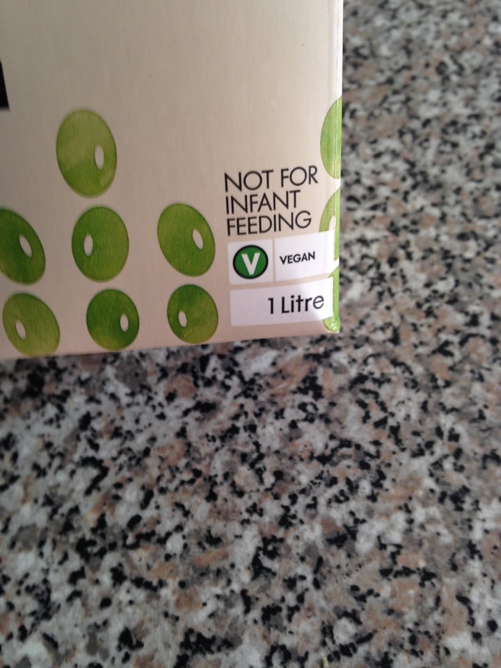 photo of Woolworths Food Unsweetened Soya Milk  shared by @maesti on  22 Dec 2019 - review