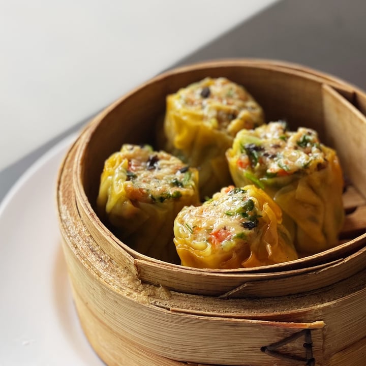photo of Divine Realm Vegetarian Restaurant Siew Mai dumplings shared by @simhazel on  10 May 2021 - review