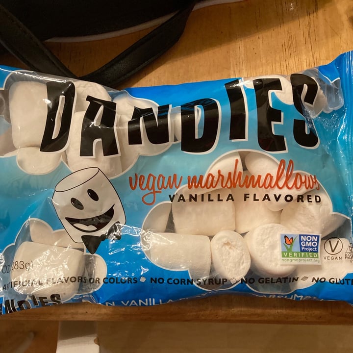 photo of Dandies Vegan Vanilla Marshmallows shared by @rvtvegangirl on  03 Dec 2020 - review