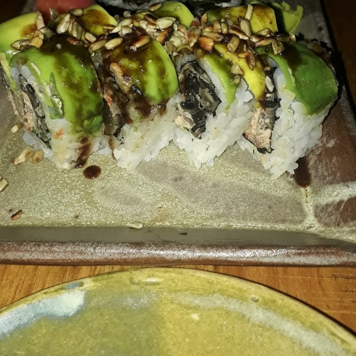 photo of Let it V - Vegan Sushi Sushi “here Comes The Sun” 15 Piezas shared by @sritavegan93 on  21 Mar 2021 - review