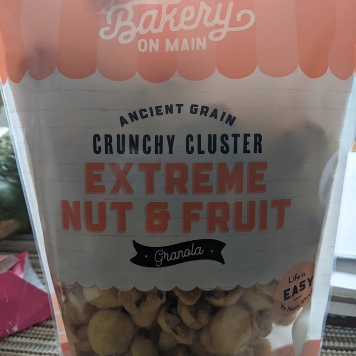 photo of Bakery On Main Gluten Free Granola Extreme Nut & Fruit shared by @jayvgn on  06 Dec 2021 - review