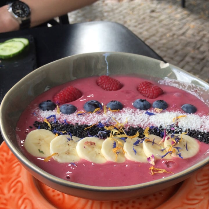 review photo of Rosenberg Açai Bowl shared by @milicav on 06 Aug 2021 - review