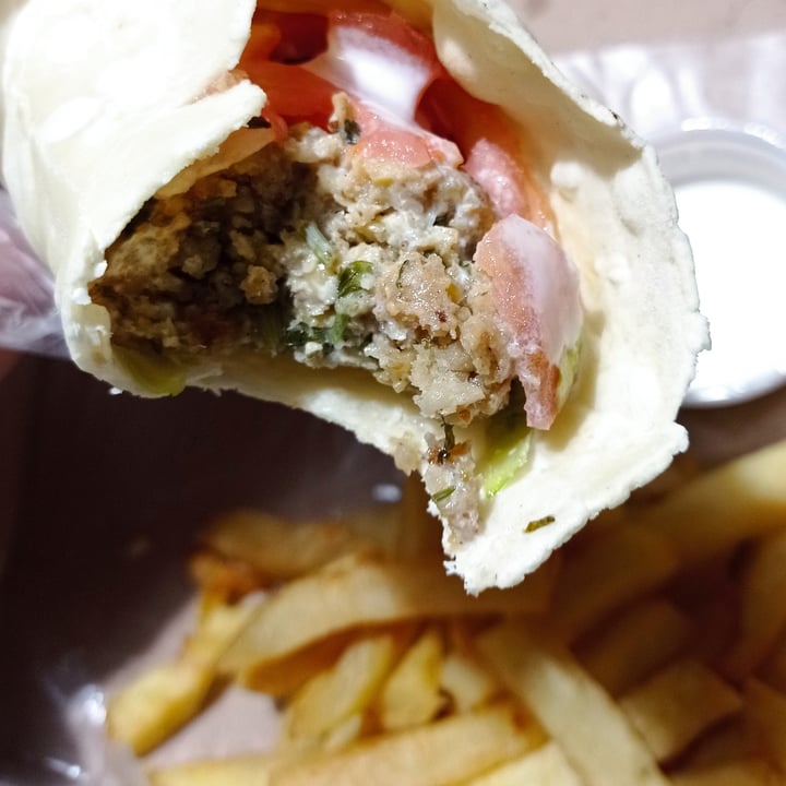 photo of Pola Falafel shared by @floroteiza on  12 Sep 2020 - review