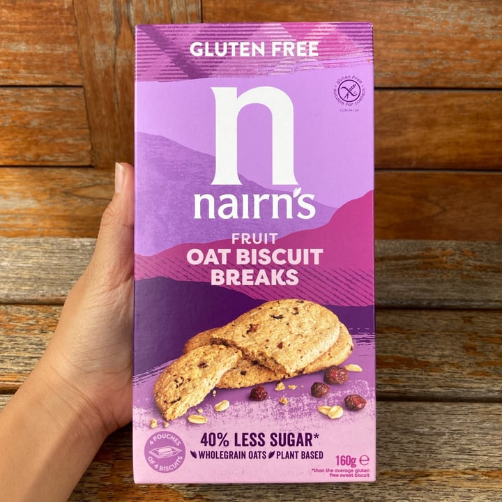 photo of Nairn's Fruit Oat Biscuit Breaks shared by @annzhen on  16 Jun 2022 - review
