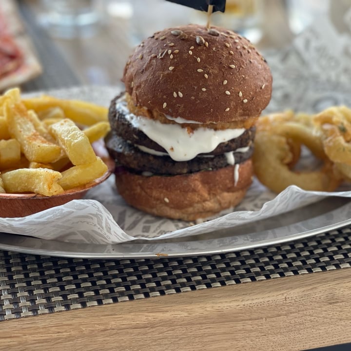 photo of Bossa Nova Good Times Bar & Restaurant Mushroom And Lentil Burger shared by @lenicpretorius on  21 Oct 2022 - review