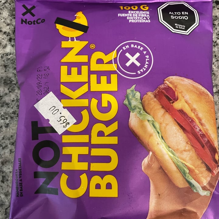 review photo of NotCo Not Chicken Burger Empanado shared by @yaremi on 13 May 2022 - review