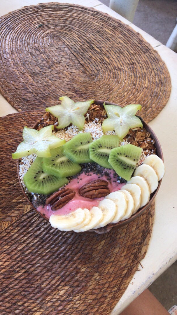 review photo of PAINAPOL 🍍 Breakfast, Brunch, Vegan Friendly🌴 Bowl Pinc shared by @maaeely on 10 Dec 2019 - review