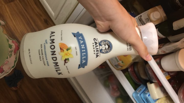 photo of Califia Farms Vanilla Almondmilk shared by @imcg0601 on  18 Sep 2019 - review