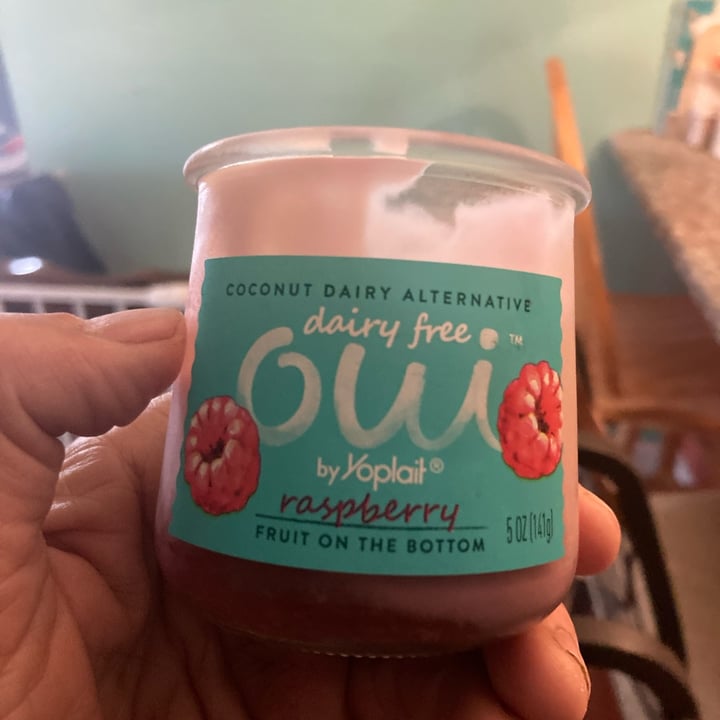 photo of Yoplait Dairy Free Oui Raspberry shared by @mschau on  21 Sep 2022 - review