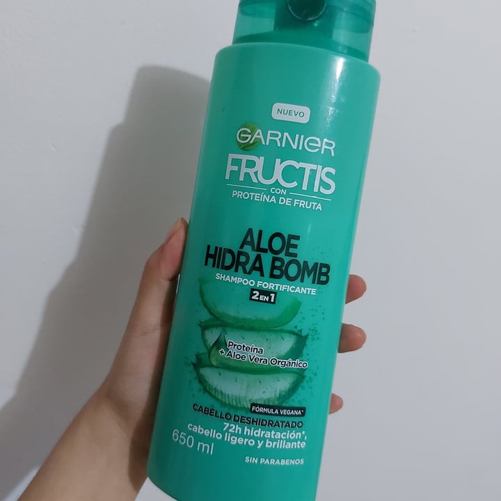 review photo of Garnier Aloe Hidra Bomb Shampoo Fortificante shared by @dkarenmtz on 02 Jun 2021 - review