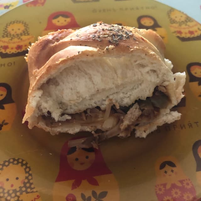 Photo of the dish “baguete de carne de jaca”