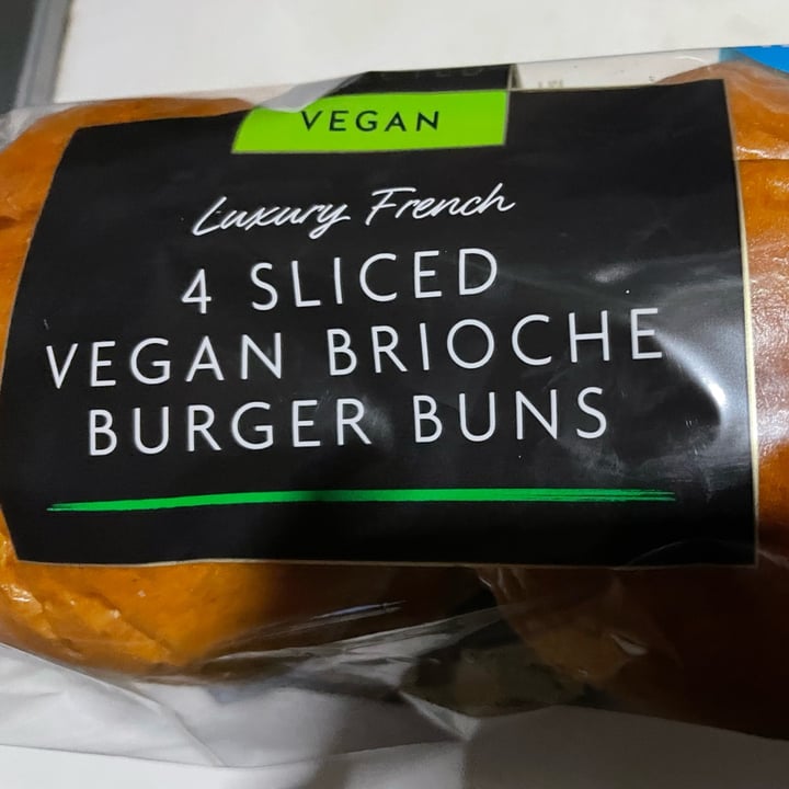 photo of ALDI Vegan Brioche Buns shared by @nobloodnotears on  31 Oct 2021 - review