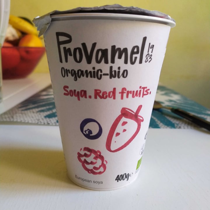 review photo of Provamel Yogurt soya red fruits shared by @nicoledis on 01 Apr 2022 - review