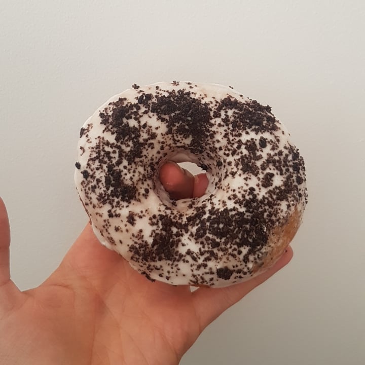 review photo of Frambuesa Pastelería Vegan Dona de oreo shared by @catacc on 08 Jul 2021 - review