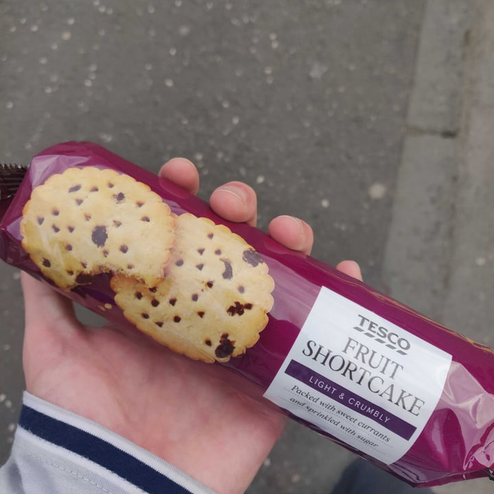 photo of Tesco Fruit shortcake shared by @evan3233 on  03 Aug 2020 - review
