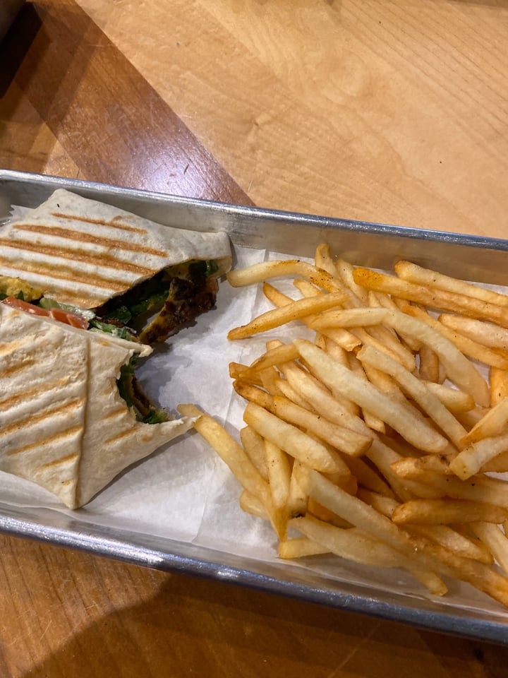 photo of V-Grits Crunch Wrap shared by @leahhastings on  23 Feb 2020 - review