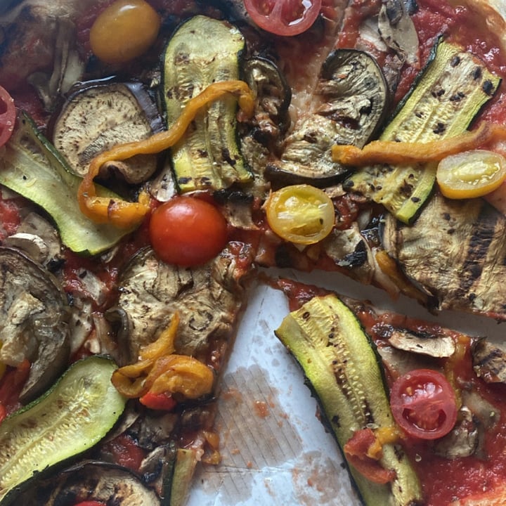 photo of Fuori di Zucca Pizza Il Campo dei Citrulli (senza mozzarella) shared by @francescabutera on  10 Jul 2022 - review