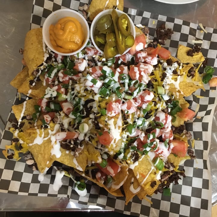 photo of The Hearty Hooligan Loaded Nachos shared by @healthyhillies on  02 Mar 2020 - review