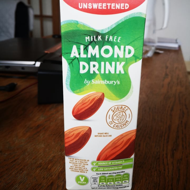 photo of Sainsbury's Milk Free Almond Drink Unsweetened shared by @yumustaine on  04 Feb 2021 - review