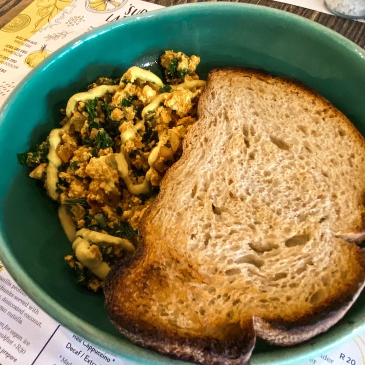 review photo of Lexi's Healthy Eatery Hot Chick shared by @erinjaimeheart on 28 Nov 2020 - review