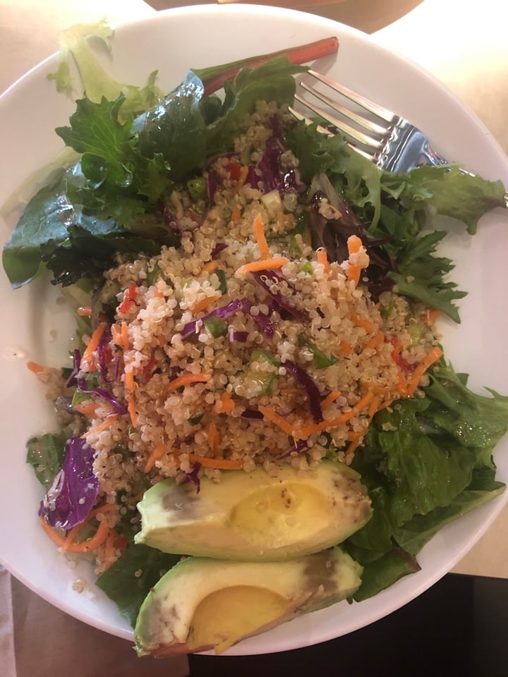review photo of Zoës Kitchen Quinoa Salad shared by @skonans on 14 Mar 2020 - review