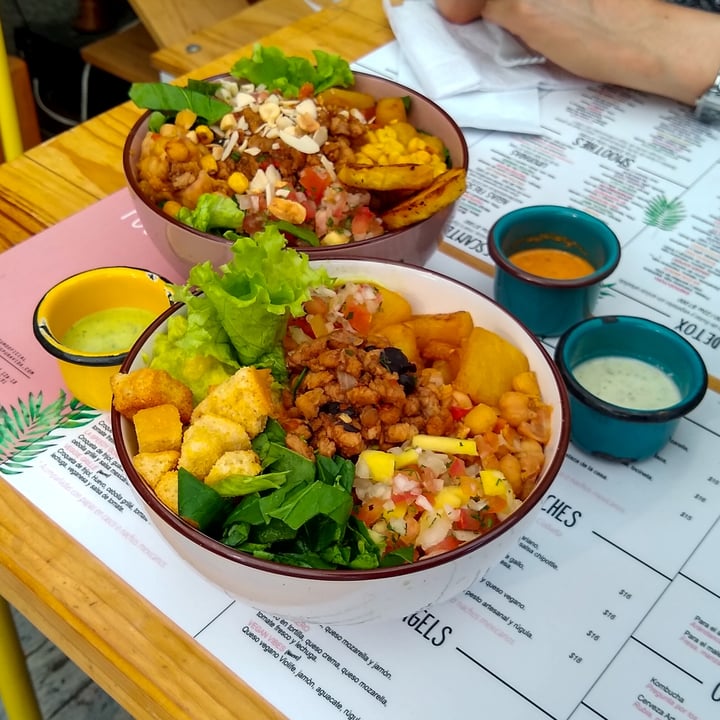 photo of Puro Zumo Bowl shared by @coolkitchenn on  17 Oct 2020 - review