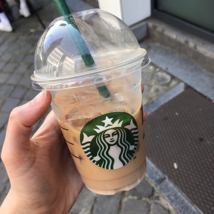 photo of Starbucks Almond Iced Latte shared by @faust on  25 Aug 2021 - review